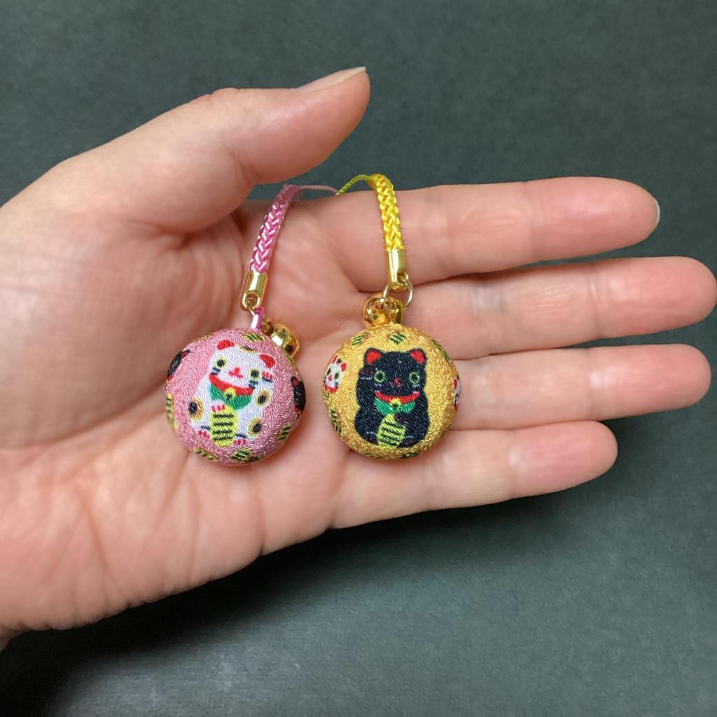 Kyosuke Japanese Chirimen Maneki-neko Print Bell Netsuke Keychains, Approx. 11cm Long, Set of 2, Japanese Pattern