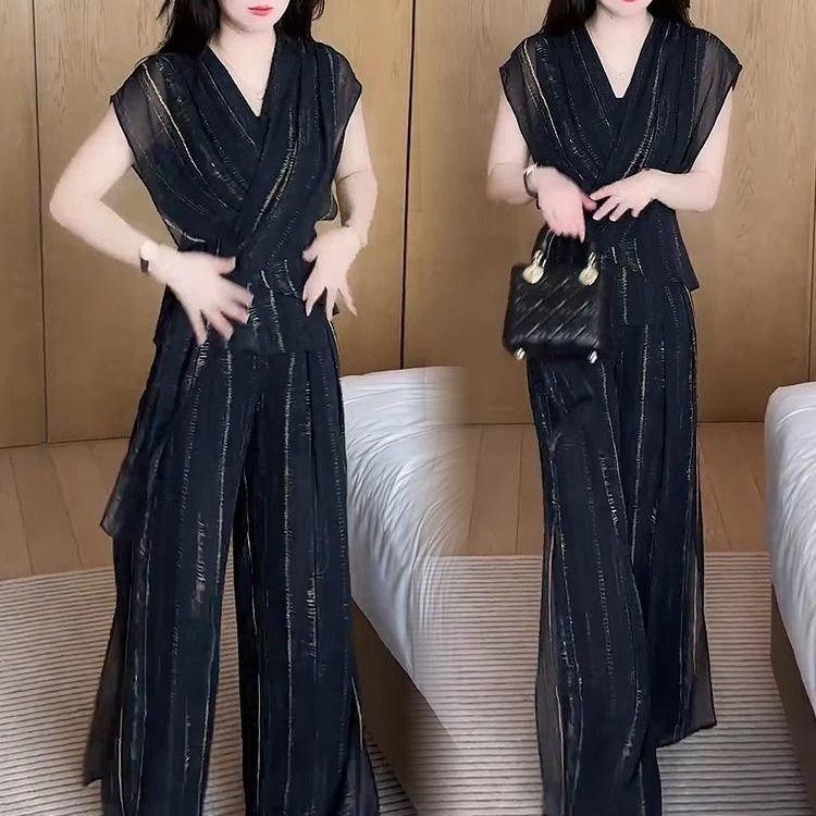 Mom's 2026 Summer Chiffon Two-Piece Set: Age-Reducing Short Sleeve Top & Wide-Leg Pants for Middle-Aged and Elderly Women.