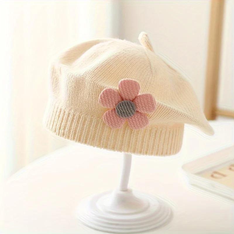 1pc Stretchy Knitted Beret Hat for 0-2 Years - Soft Warm Winter Hat with Floral Embellishment, Foldable Christmas Holiday Outfit