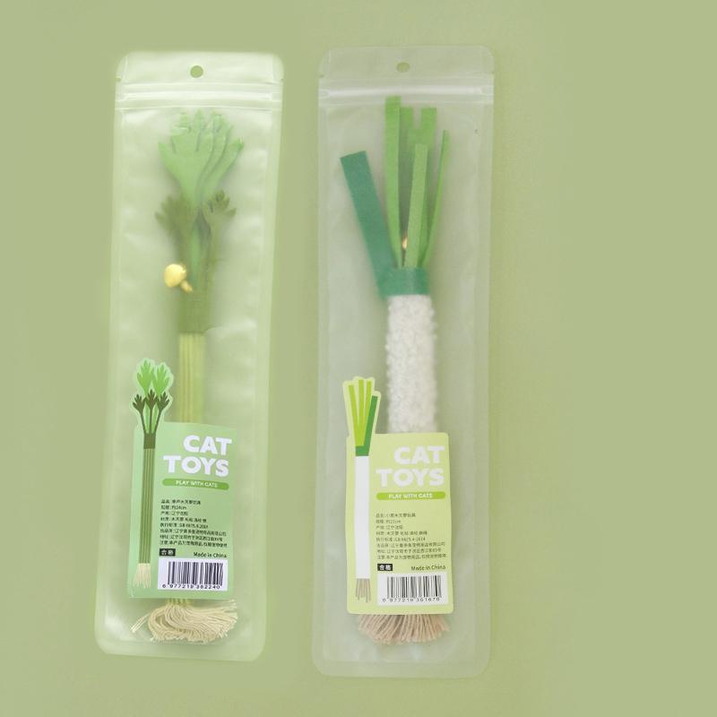 New Onion Shaped Cat Chewing Toy, Tickler Stick with Bell To Relieve Kitten Gums, Clean Teeth and Cat Trainer