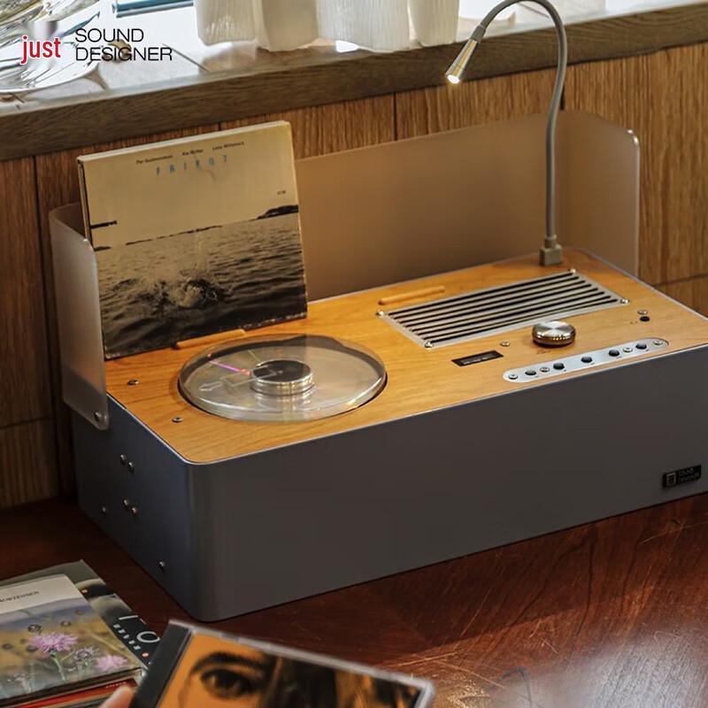 Wu Retro Desktop Hi-Fi CD Player