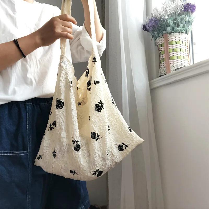 Retro Pleated Fabric Women's One-shoulder Bag Vintage Design Rose Flower Ladies Tote Shopper Bags Female Thin Cloth Handbags