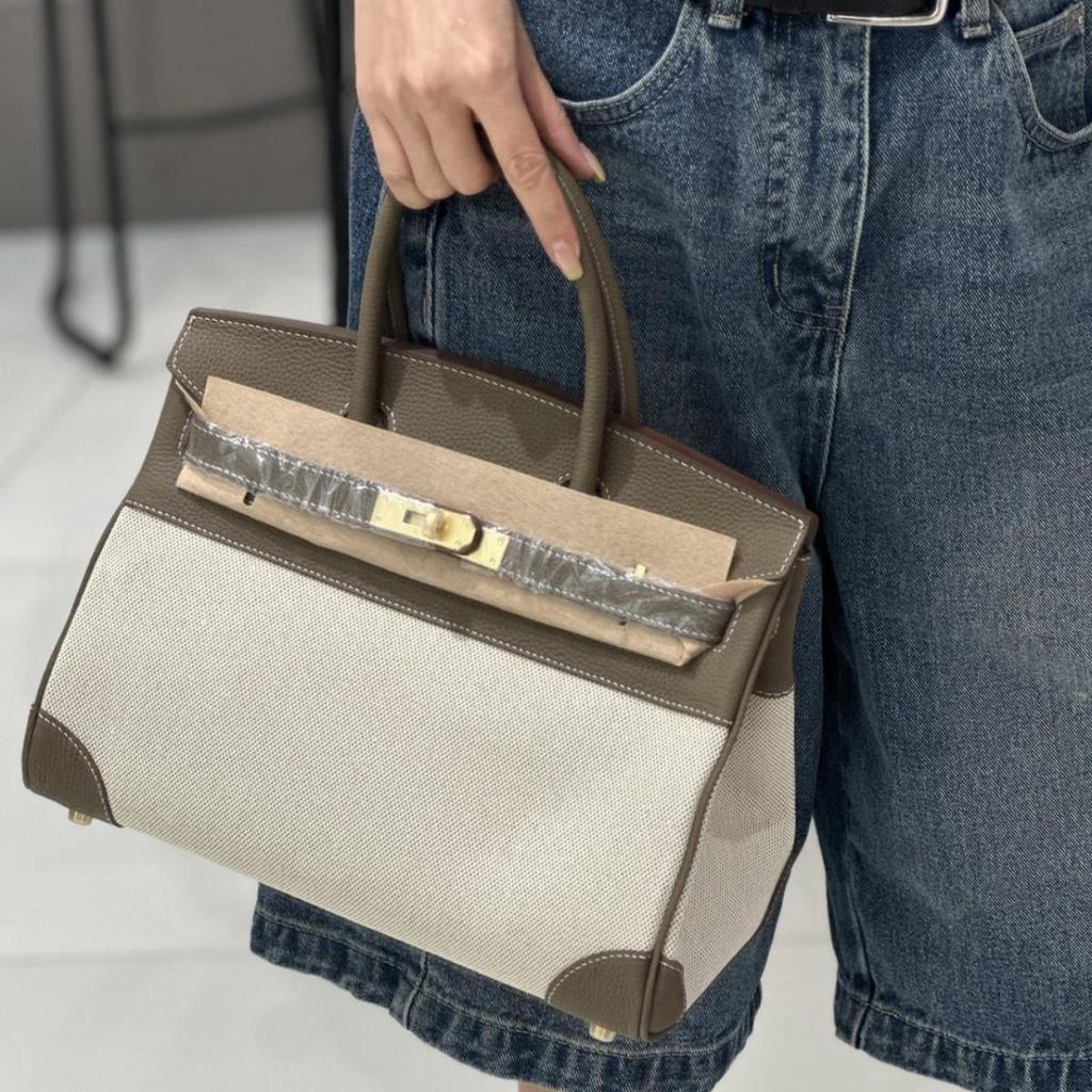 2026 Neuer Stil Damen Tasche Oberste Schicht Rindsleder Togo Leder Passende Metall Schnalle Handtasche