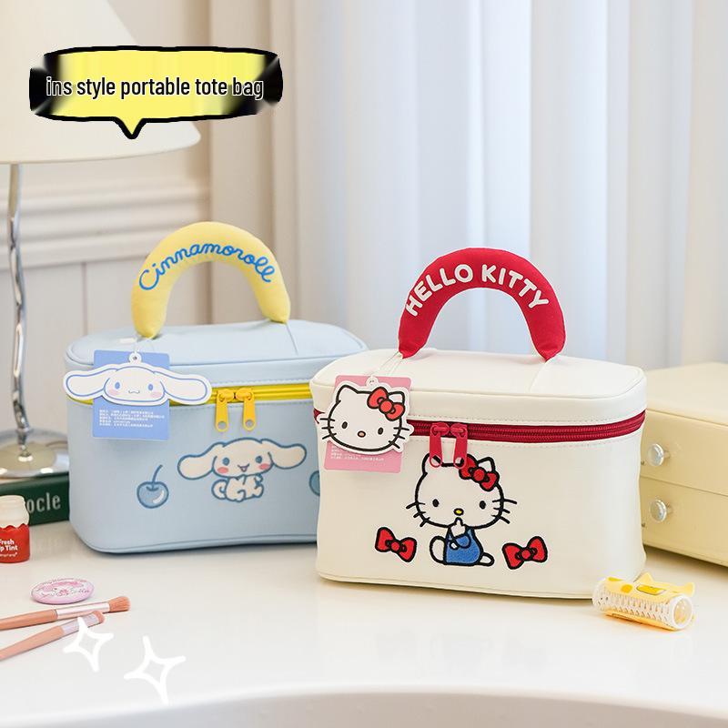 Sanrio 3D Cartoon Handbag: Large Capacity Travel Cosmetic Bag