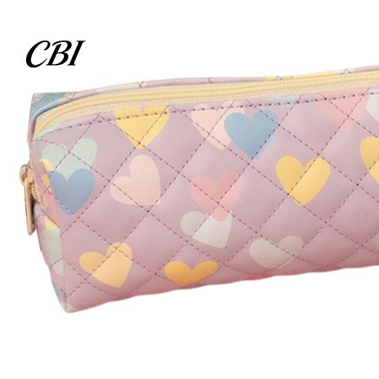 Water-repellent Pencil Case Heart Print Case, Minimalist Square Pen Pouch, Large Love Capacity Stationery Bag for Students, School Office Supplies