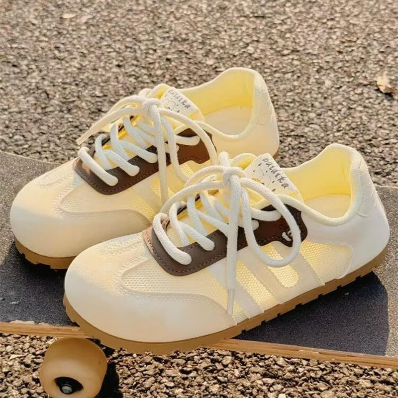 Mesh German Training Shoes Spring and Autumn New Flat Bottom Not Tired Feet Milk Yellow Breathable Board Shoes Versatile Casual