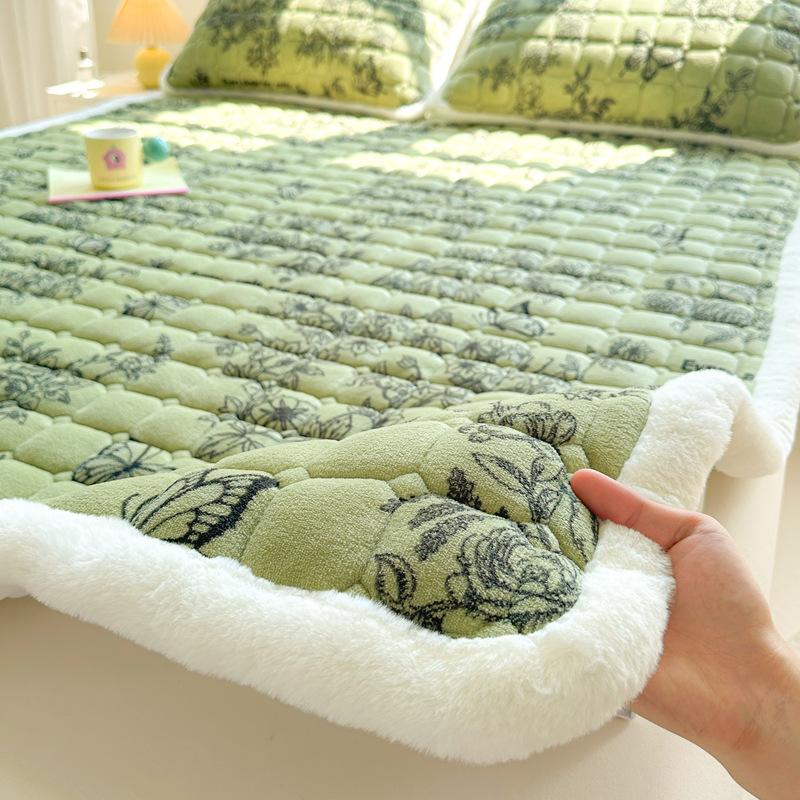 Milk Velvet Cotton Mattress Cushion for Home Use, Winter Coral Velvet Mattress for Warmth and Thickening AVE