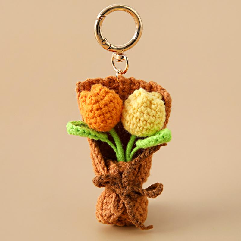 Crocheted Bouquet Bag Pendant Handmade Key Rings Holders Gift Accessories Simulated Tulip Ornament Keychain Decorative 5 Colors