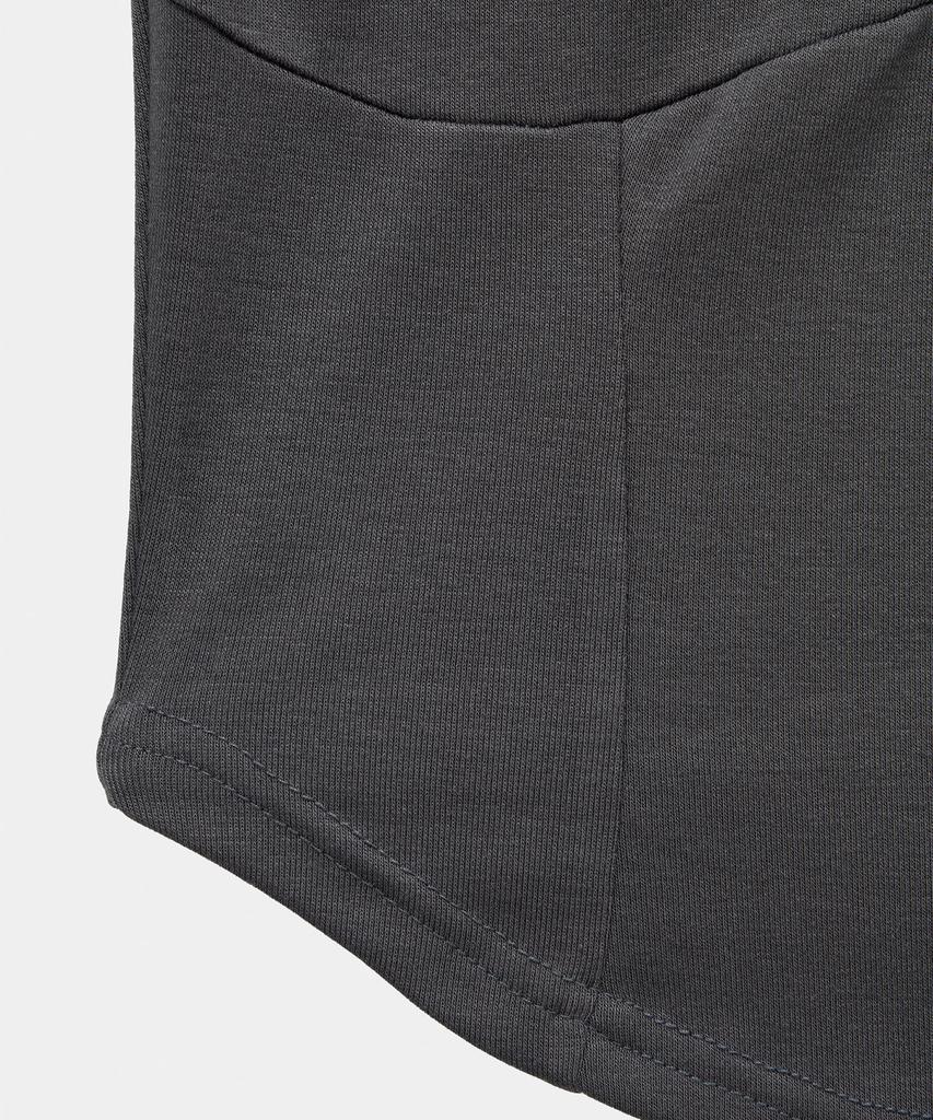 ETRE AU SOMMET Layered Buckle Line Top (Charcoal)