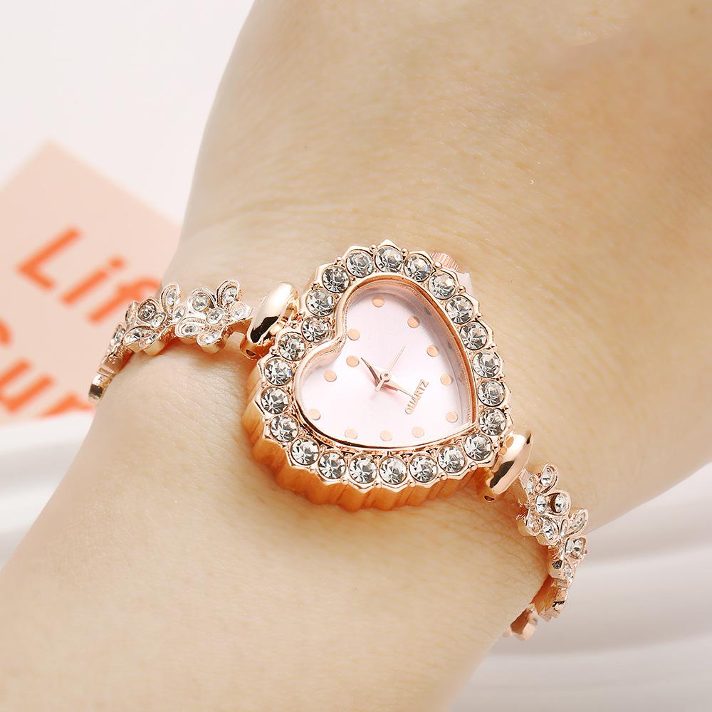 1 st damklocka med hjärta och strass, gnistrande urtavla och guldfärgat legeringsarmband - Kompakt kvartshandledsklocka för vardaglig elegans