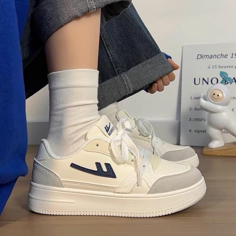 Warrior Women s 1877 Casual Platform Sneakers 37