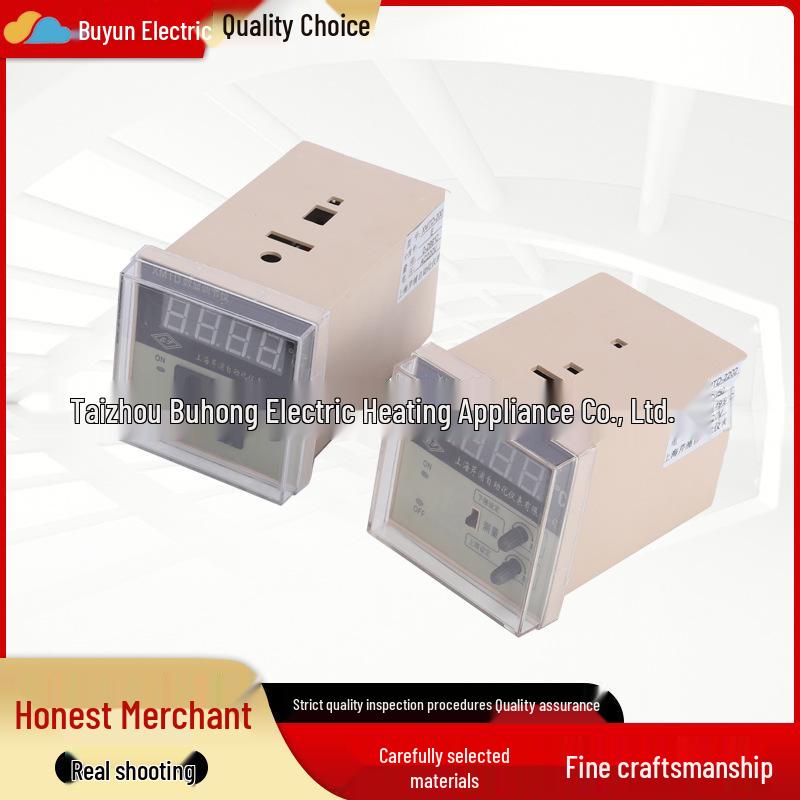 

Цифровой контроллер температуры и влажности с дисплеем