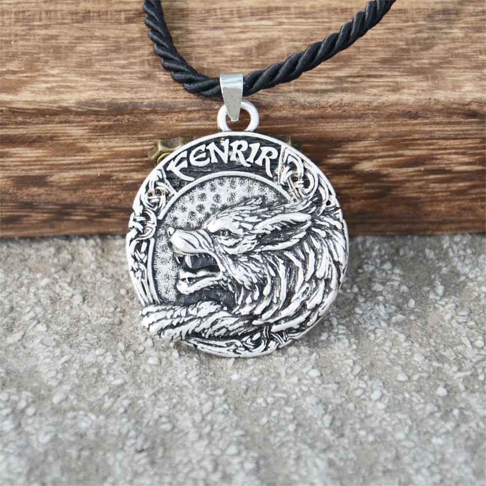 Viking Fenrir Wolf Norse Mythology Vegvisir Runes Protection Amulet Male Pendant Necklace Gothic Accessories