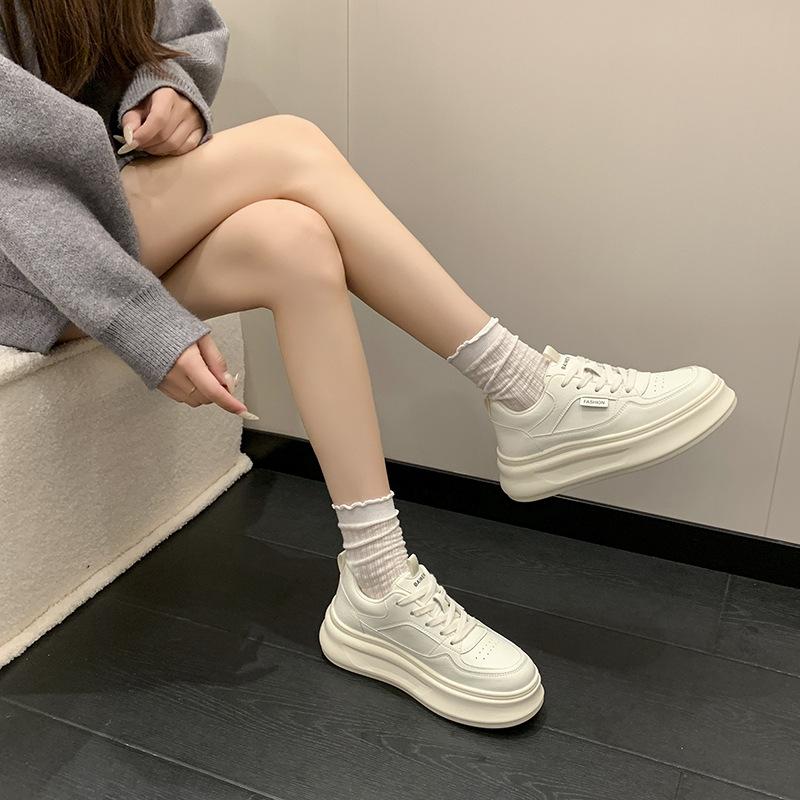 Platform White Shoes Women's 2025 Spring New Leather Mesh Breathable and Lightweight Versatile Small Sports and Leisure Board Shoes