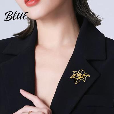 Lapel Pin Women Brooch Smooth Edges Hollow Flower Design Multi-purpose