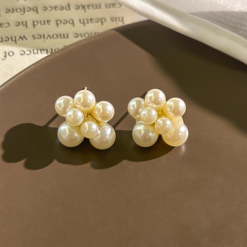 Boucles d'oreilles de luxe rétro français café ambré - Puces élégantes pour femmes avec design de niche