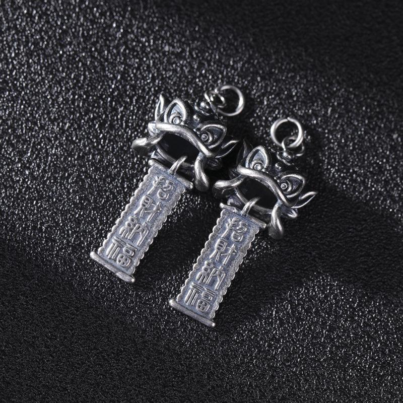 Color-Preserving Distressed Silver Persimmon Lucky Cat Pendant DIY Handmade Bracelet with Tibetan Silver Accessories