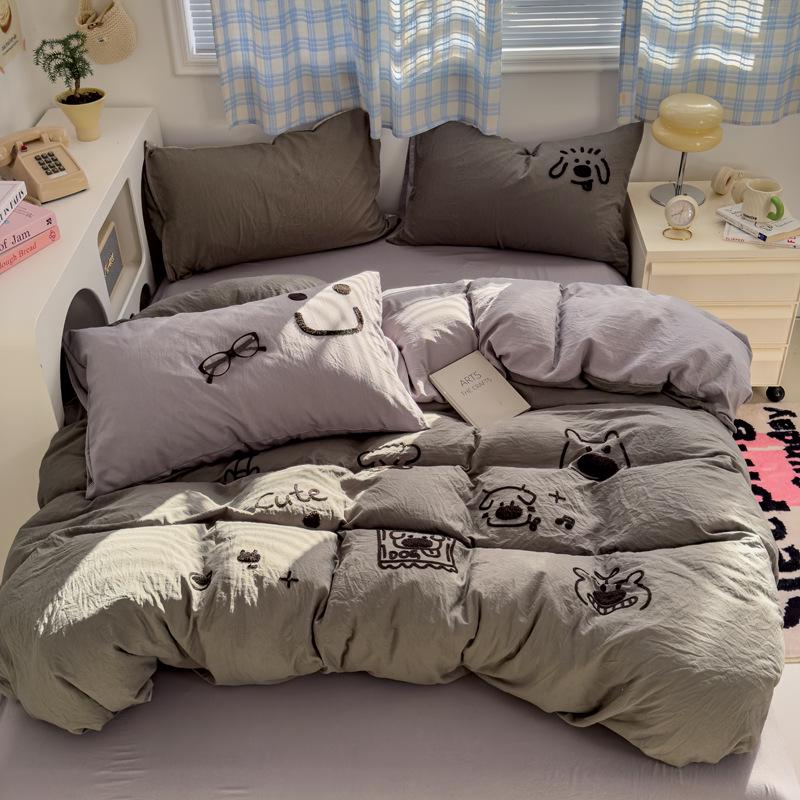 Cartoon Embroidered Cotton Terry Bedding Set - Skin-Friendly, Washable, 4-Piece Set with Bed Sheet and Duvet Cover (Student Size)