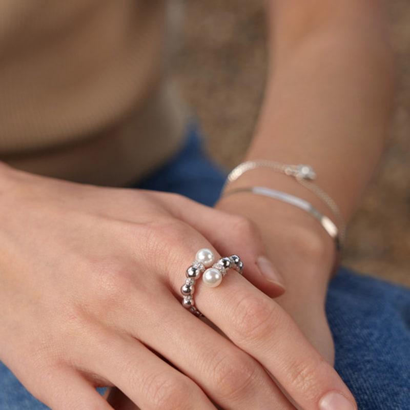 ANIA HAIE Pearl Sparkle 925 Silver Adjustable Size Ring R054-05H