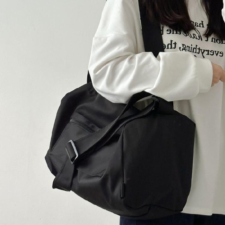 Compact and Practical Women's Shoulder Bag Nylon Handbag for All Occasions