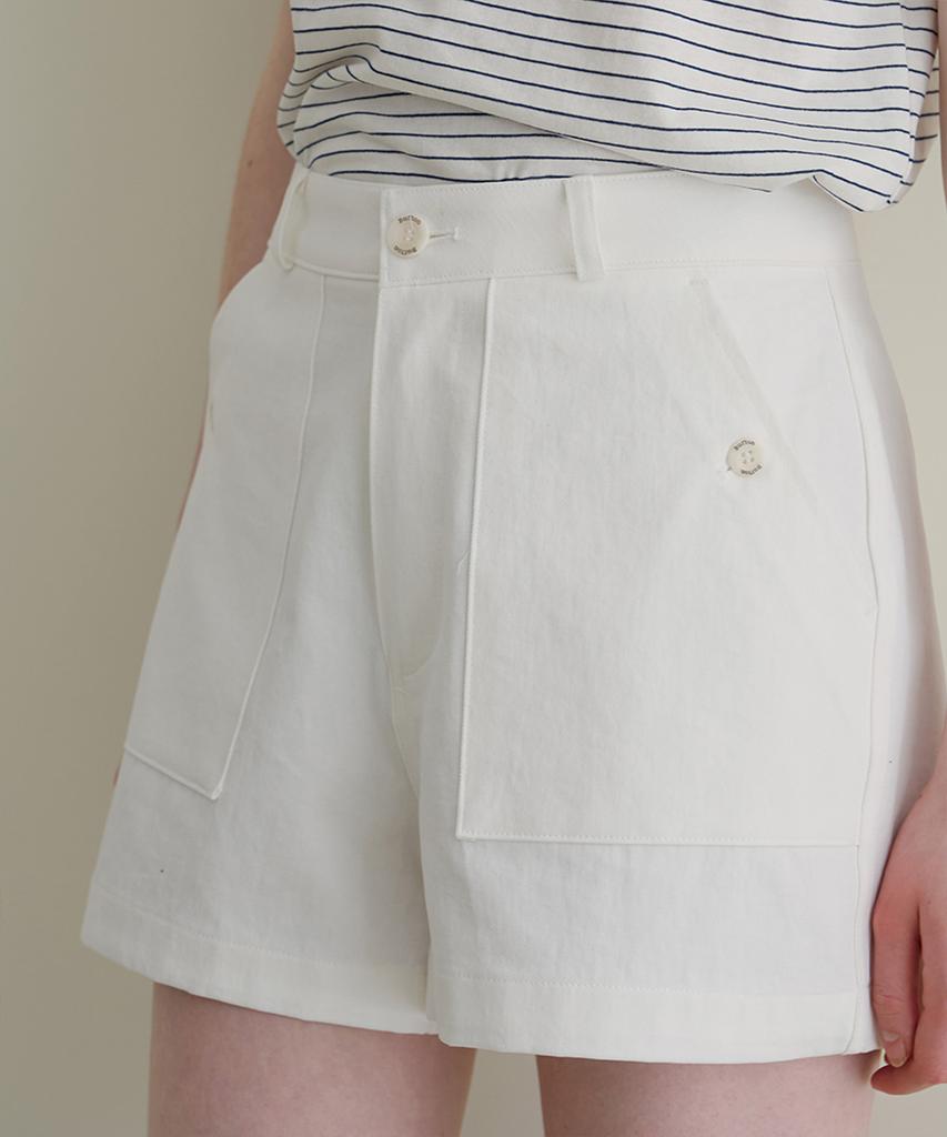 BUT'TON Pocket Button Shorts (Ivory)