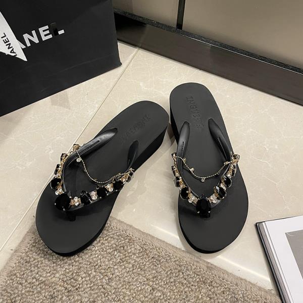 Fashion Shoes Woman 2025 House Slippers Platform Shale Female Beach Heeled Mules Rubber Flip Flops Sabot Summer High Flat Hawaiian Soft