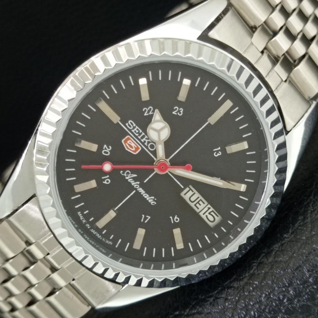 

REFURBISHED SEIKO 5 AUTOMATIC 6309A JAPAN MENS VINTAGE BLACK WATCH a442815-1