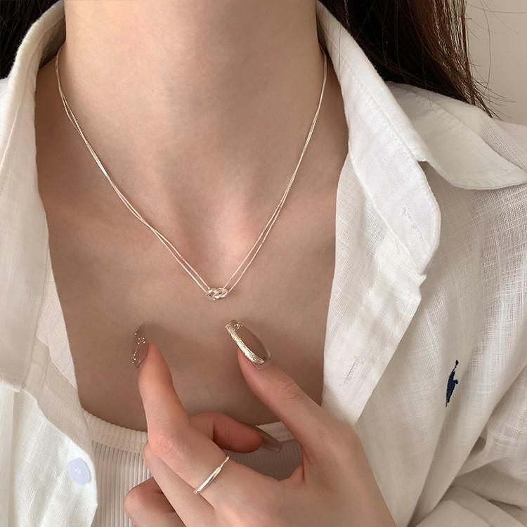 Simple Interlocking Double Layer Ring Necklace for Women - Elegant, Versatile Clavicle Chain xl2225