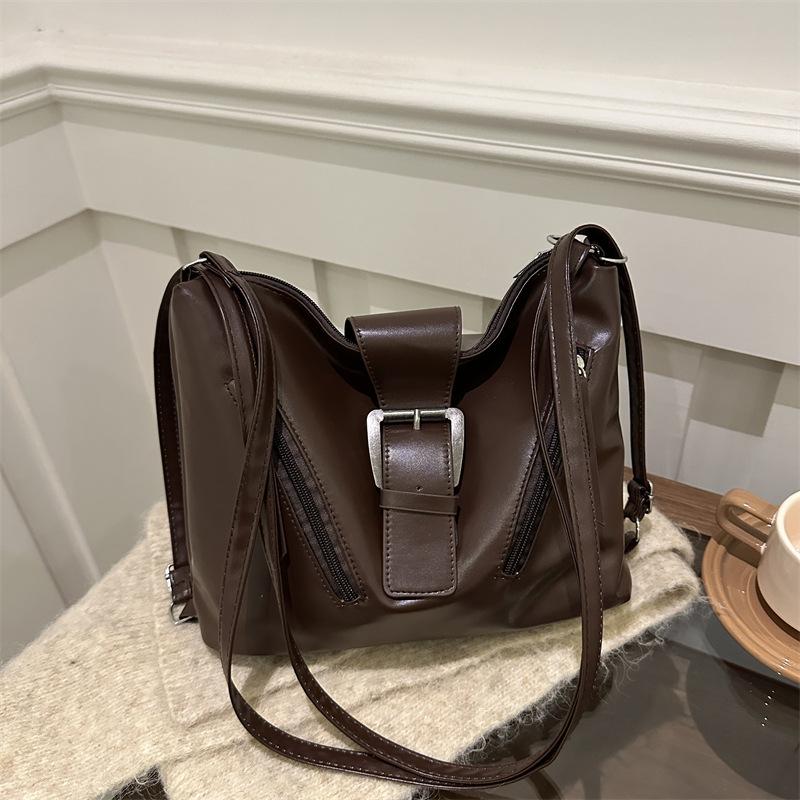 

Ретро рюкзак большой вместимости для женской осенне-зимней коллекции, новый, повседневный, простой и универсальный, ins, для поездок на работу, для студентов, классная наплечная сумка