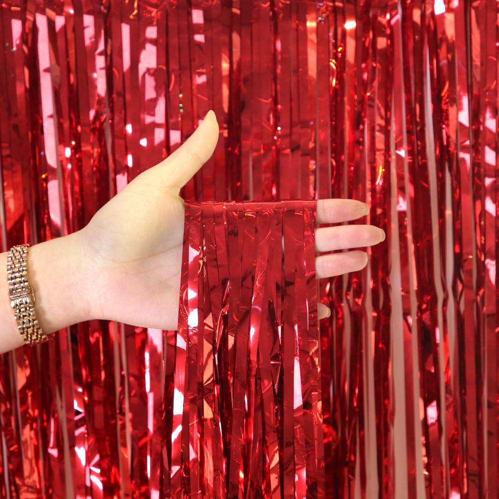 Fantastisk Hjärtformad 2 Meter Regnsilkesgardin För Romantiska Bröllopsdekorationer