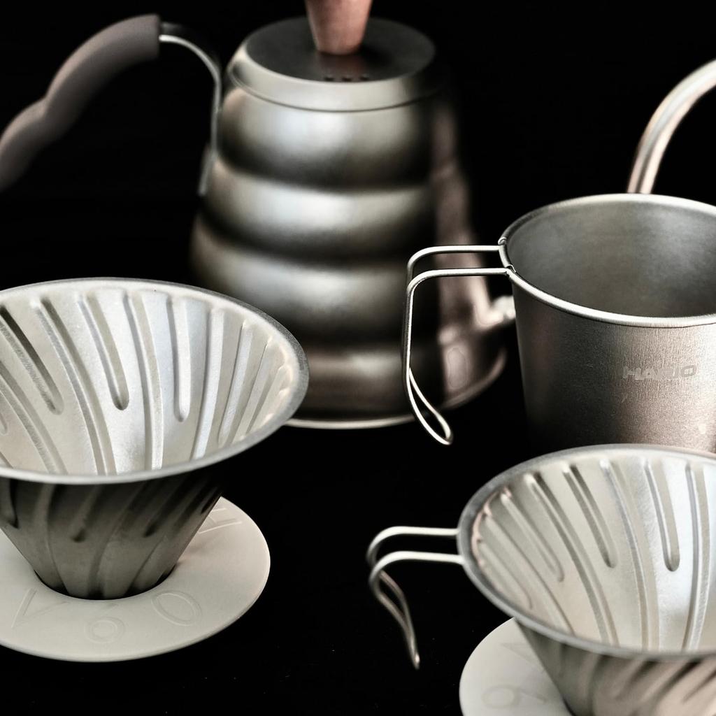 HARIO Titanium 350mL Full Single-Layer Mug, Capacity, Lightweight, Outdoor, Titanium, Gray, SMTI-35-TSV