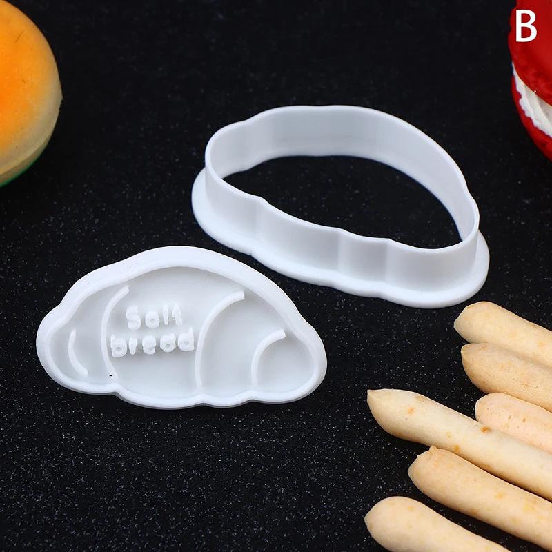 Cartoon Cookie Cutters Plastic Cookie Stamp Confectionery Kitchen Baking Pastry Tools DIY Bakery Tools Stampcookie Cutters