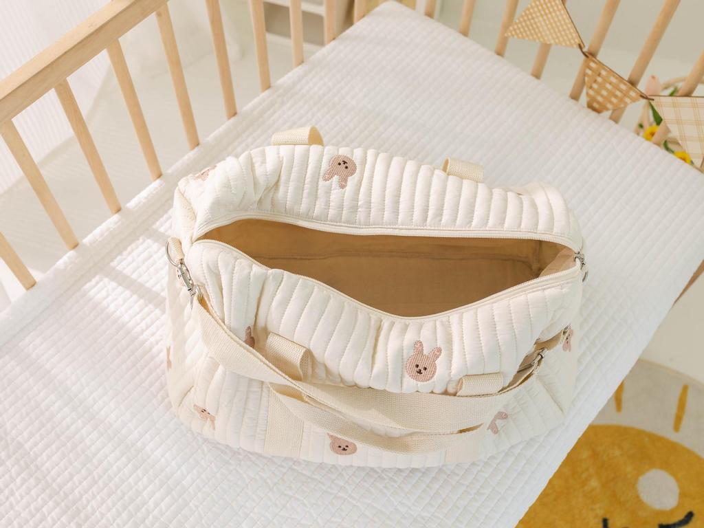 Pastoral Embroidery Travel Bag - Large Capacity, Lightweight, Portable Boston Messenger Handbag