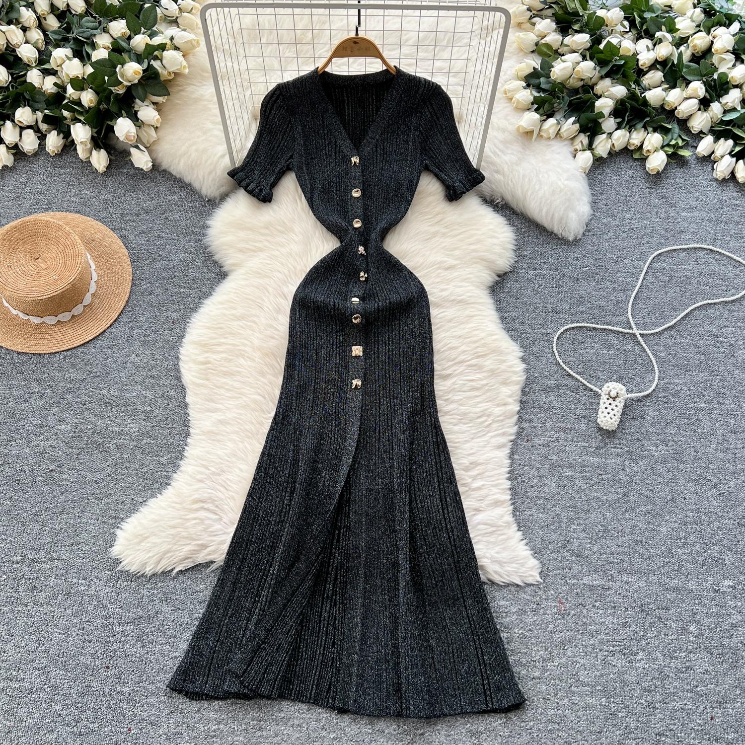 

Летние женские V-образный вырез Изысканные золотые пуговицы для дней рождения вечеринки вязаный свитер Длинные тонкие платья-карандаш Boycon One Size чёрный