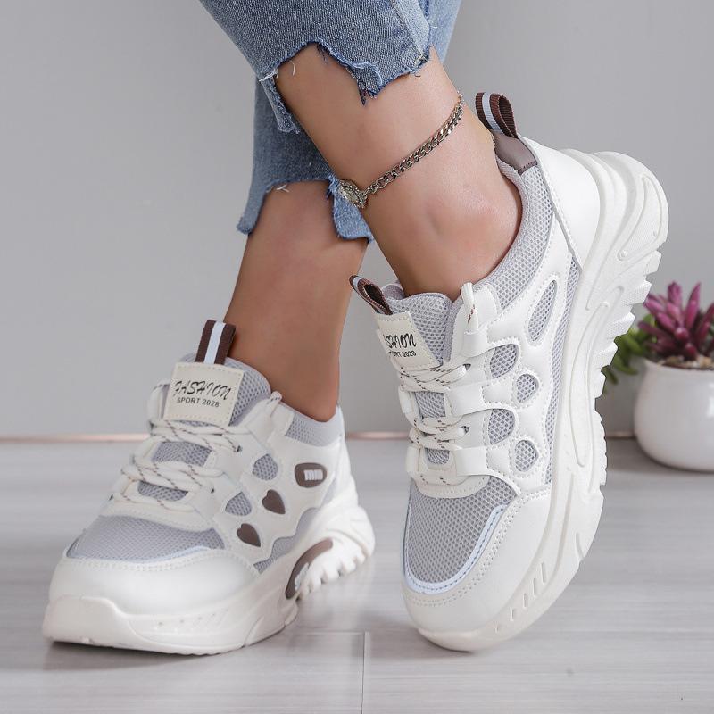 New lace-up casual sports shoes wear-resistant and non-slip dad shoes flat-bottomed breathable student shoes soft sole