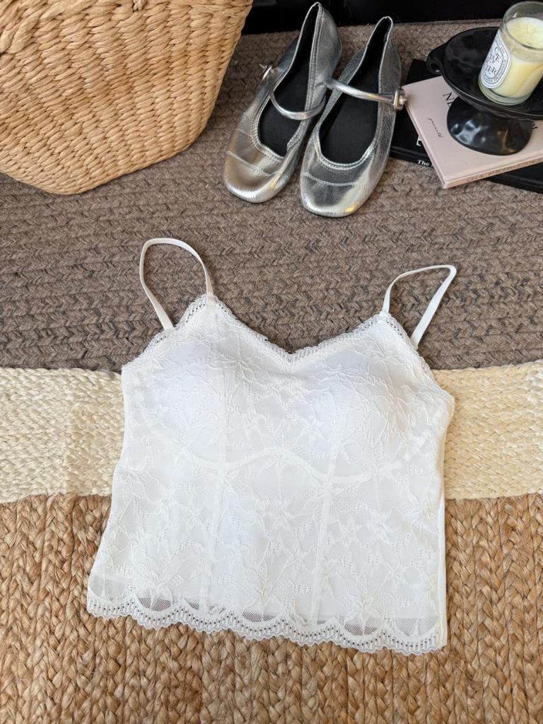 Fishbone Lace Strapless Camisole: French Foundation, Versatile Inner/Outerwear, No Bra Needed, Anti-Exposure Base Layer.