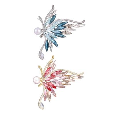 Fashion Butterfly Brooch Elegant Crystal Statement Brooch Evening Party Brooch Suitable for Enhancing Women Wardrobe