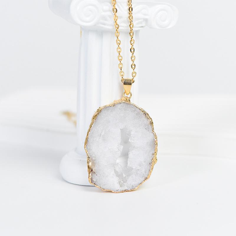 100% Natural Hot Selling Agate Crystal Hole Piece Edging Pendant Necklace 30-50mm Feng Shui DIY