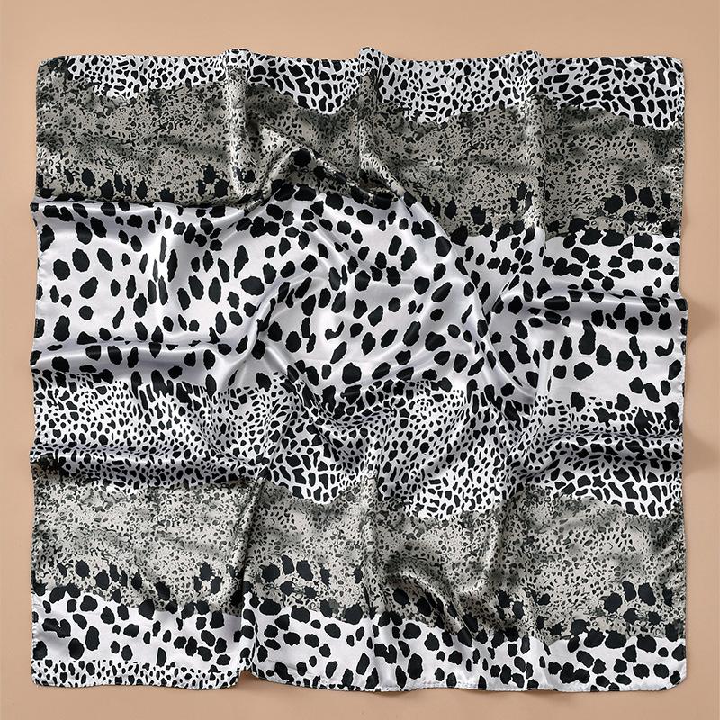 90*90cm Leopard Printed Square Scarf Women Luxury Designers Scarf Fashion Dot Headband Matte Soft Satin Hair Band Handkerchief