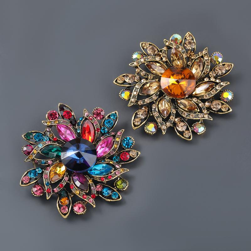 1Pcs Elegant Lapel Flower Pin Exaggerated Fashion Retro Vibrant Colorful Crystal Glass Brooch Pin Women'S Large Coat Accessories