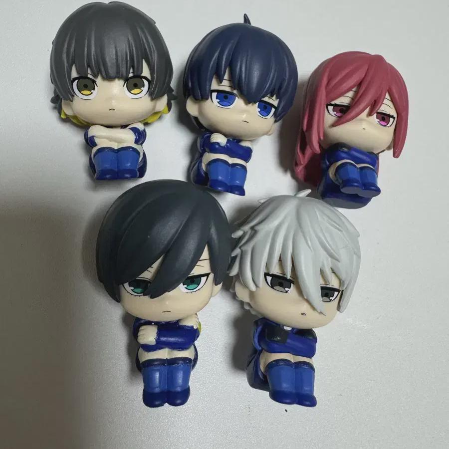 

Синий Рок Мачибоке Гача Партия Наги Рин Исаги Бачира Чигири