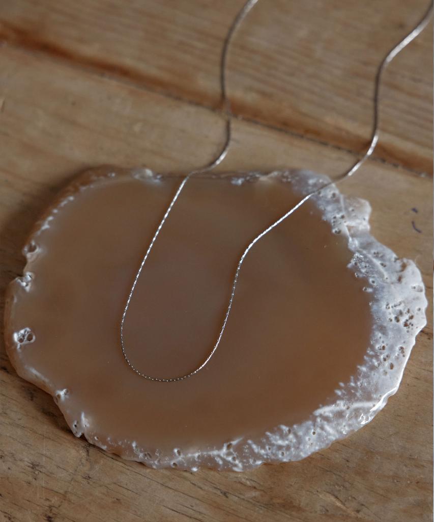 38Comeoncommon Slim Glow Surgical Necklace (Silver)