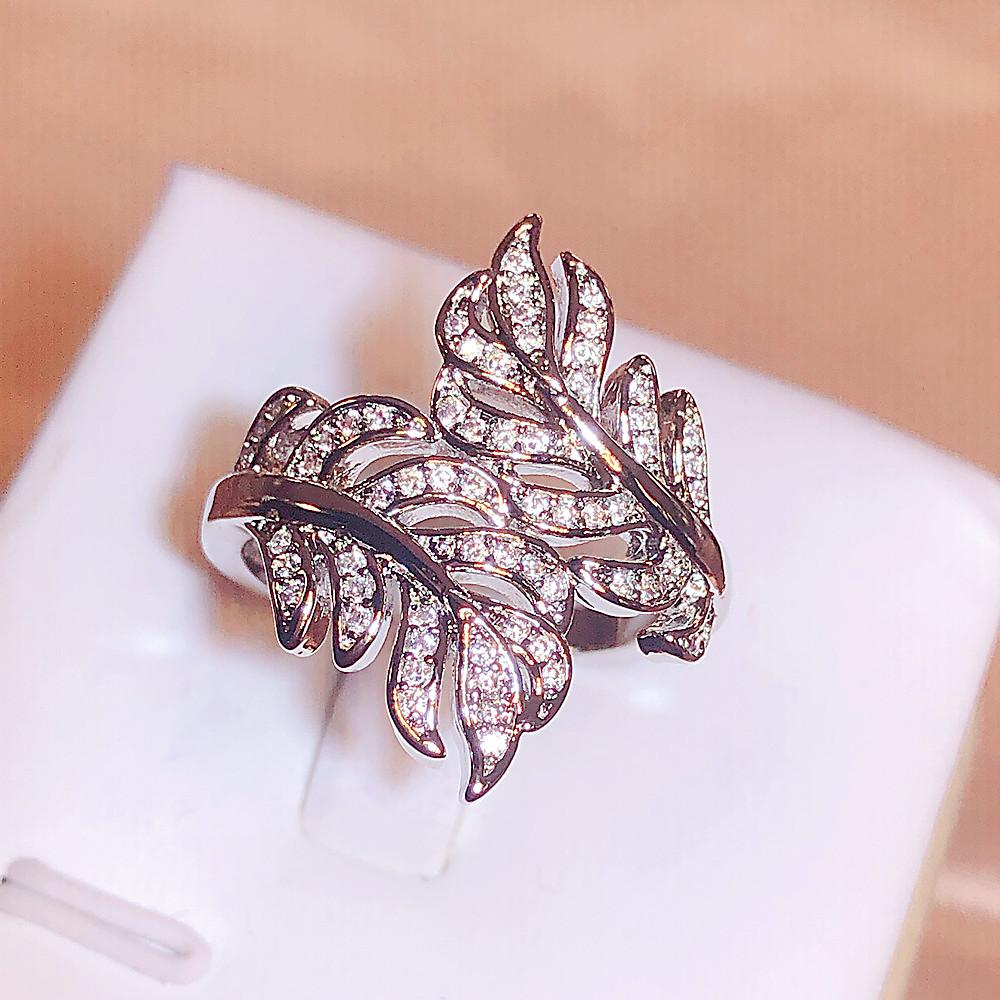 Graceful Leaves Both End of Open Ring Silver Color Girl Cocktail Party Rings Shine Crystal Zircon Fashion Women Jewelry Luxury Birthday Party Jewelry