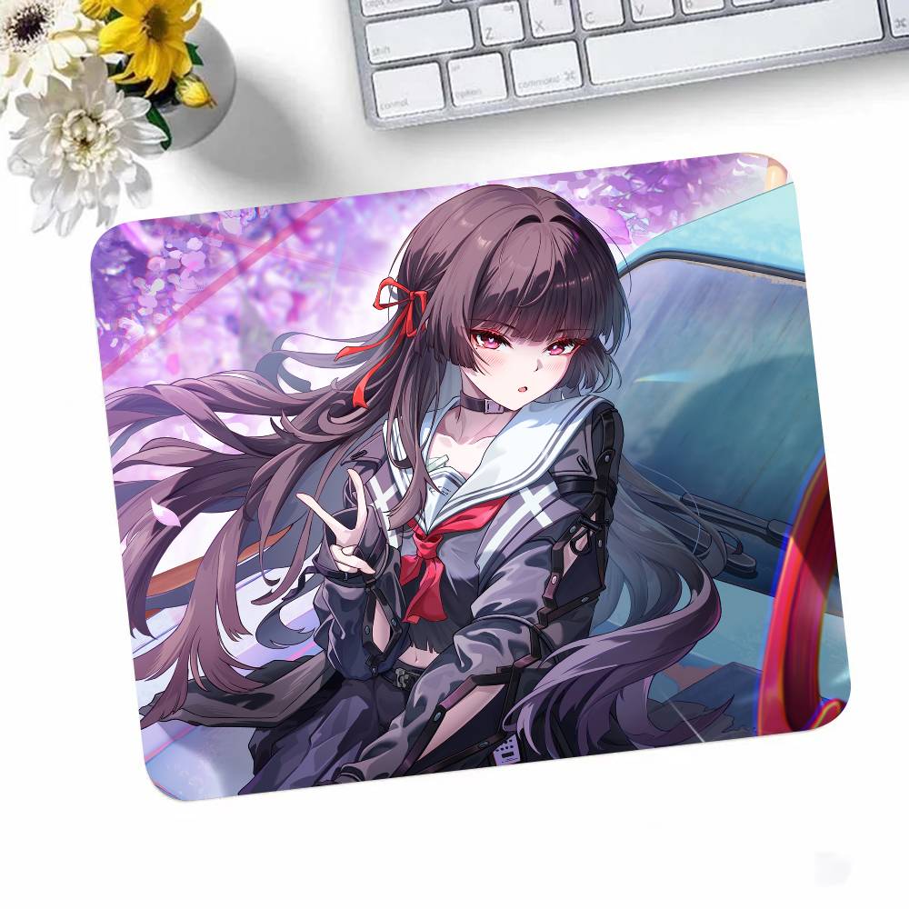 Game Wuthering Waves Kuchiba Chisa Mousepad Small LockEdge Mouse Pad For Gamers Computer Desk Pad Rectangular Anti-slip Rubber