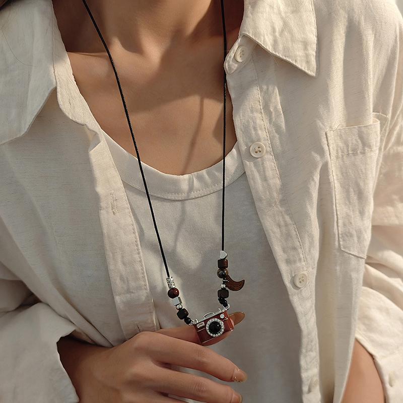 Resin Round Hollow Pendant Necklaces For Women Trendy Black Leather Rope Long Sweater Chain Necklaces Party Jewelry