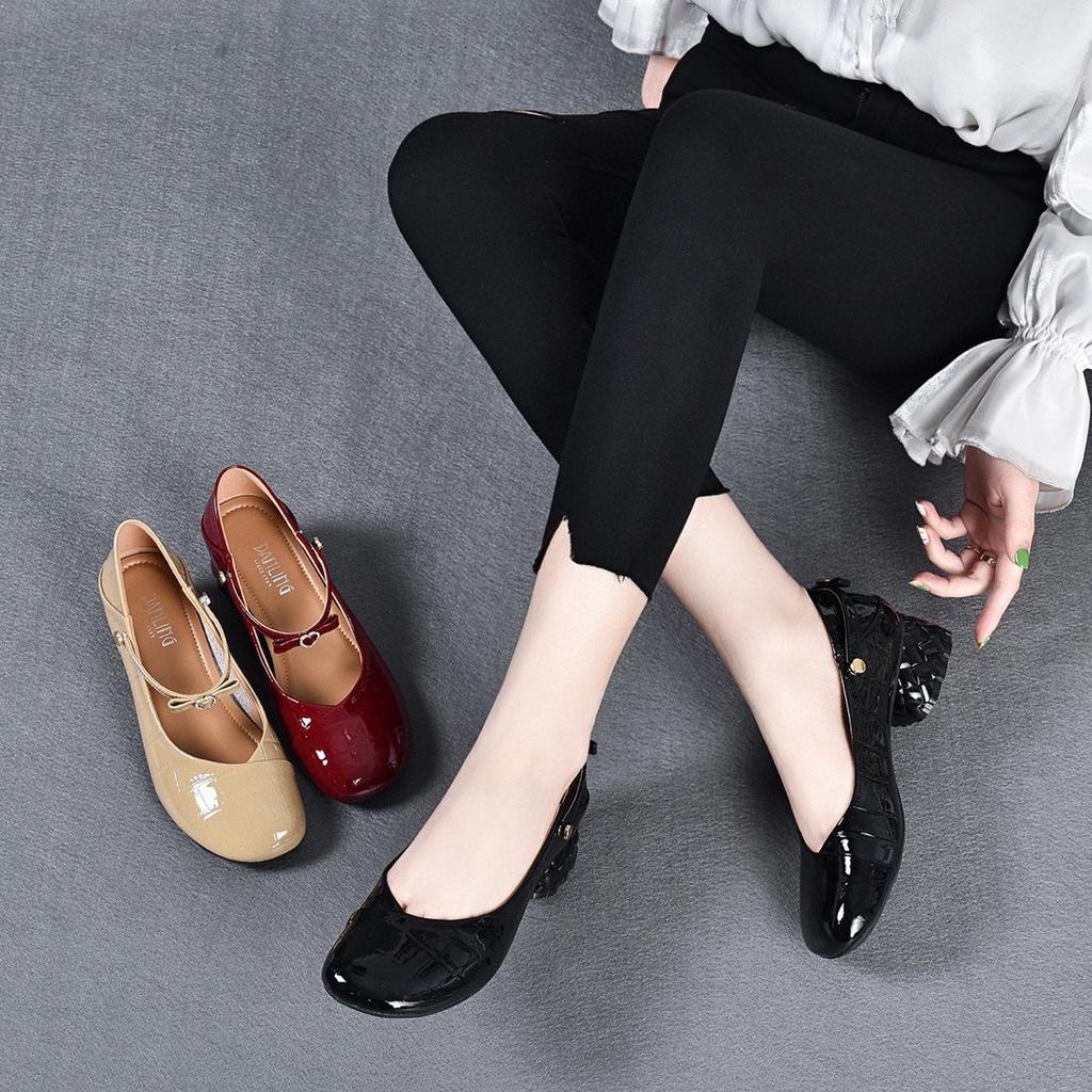 Women's Shoes Spring New Bow Buckle Single Shoes First Layer Cow Patent Leather Low Heel Two Wear Loafers Women's Shoes