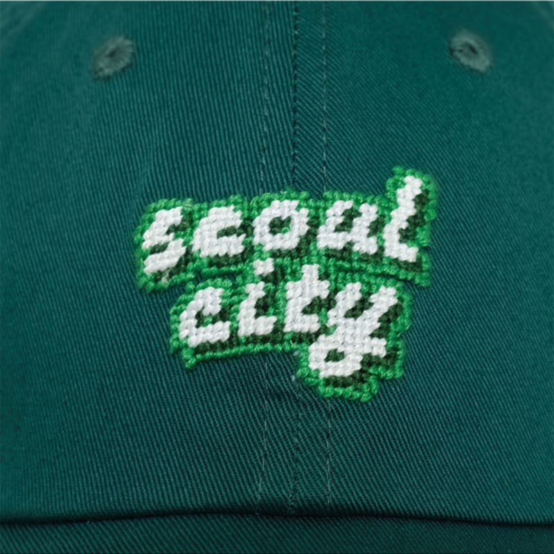 LOLONG SEOUL CITY NEEDLEPOINT HAT - GREEN