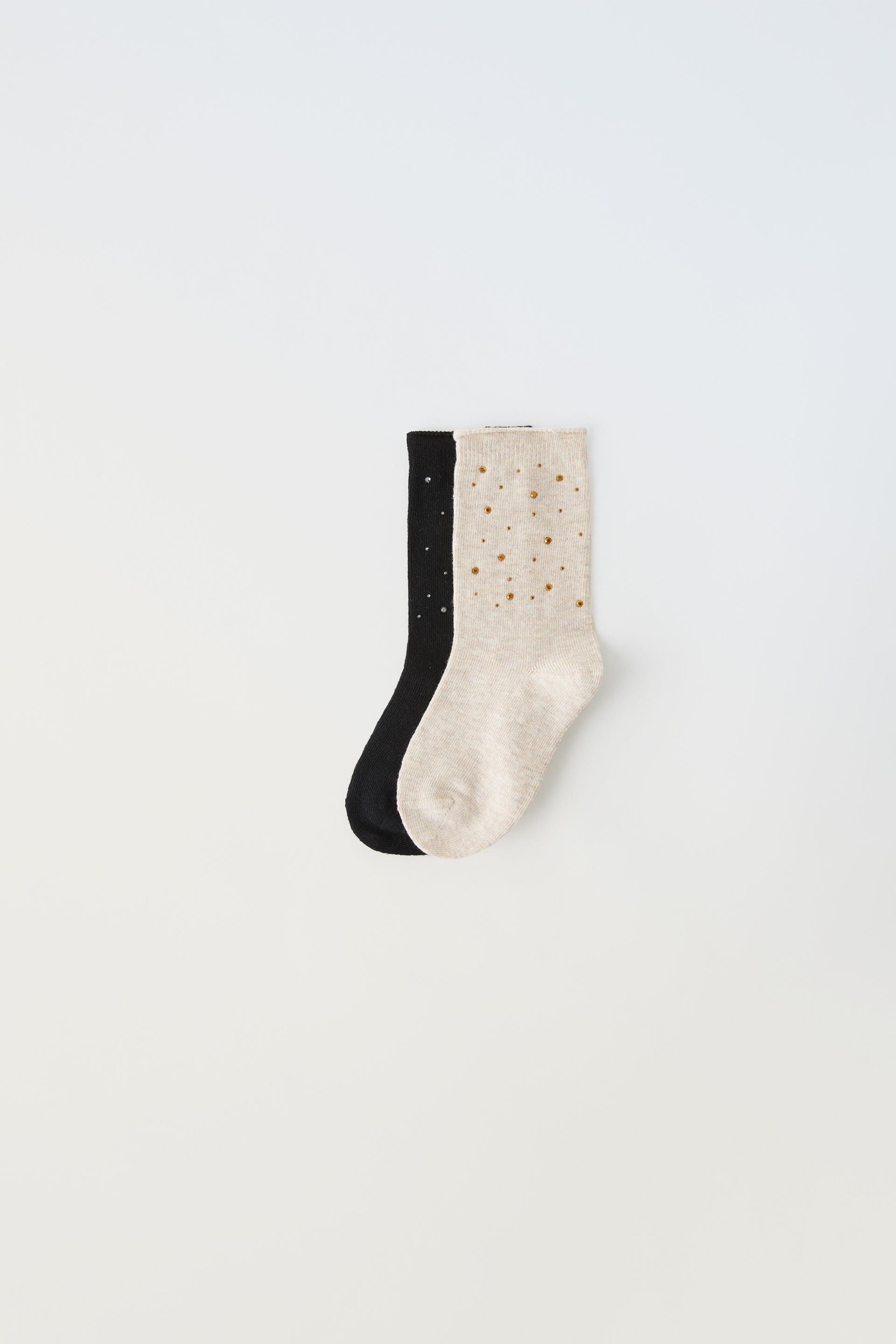 

НАБОР ИЗ 2 ПАР НОСКОВ СО СТРАЗАМИ