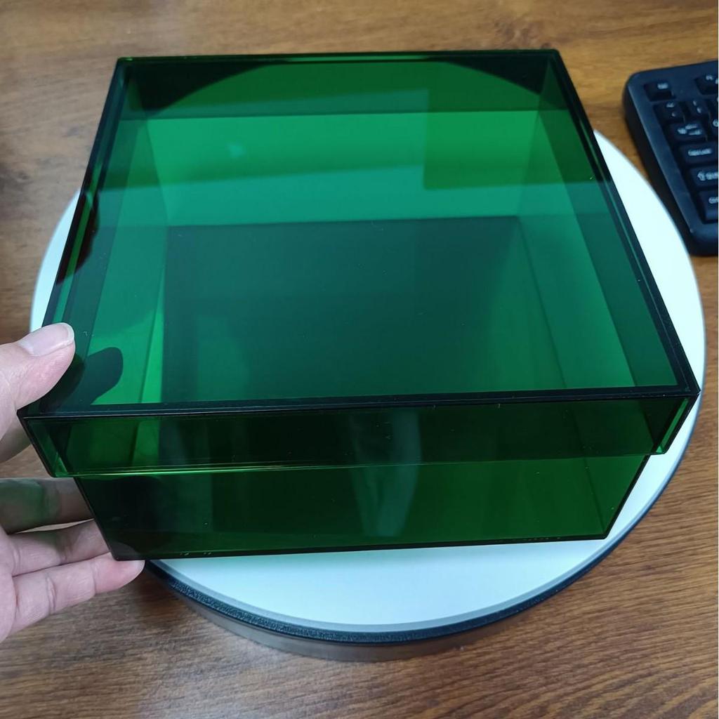 Acrylic Mooncake Storage Box with Flip Cover - Elegant Souvenir Gift for Weddings, Bridesmaids, and Groomsmen