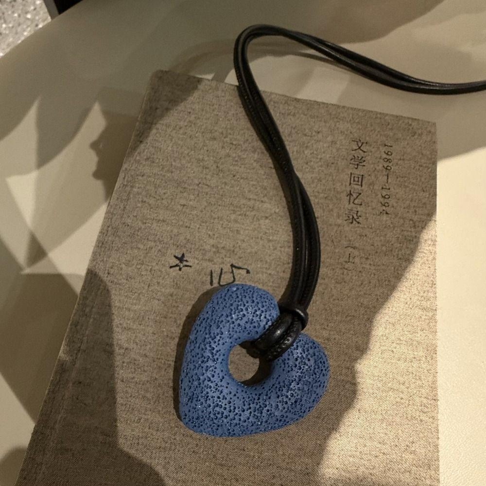 Ins Volcanic Stone Heart Necklace PU Strap Personalized Sweater Chain  Sweater Decor